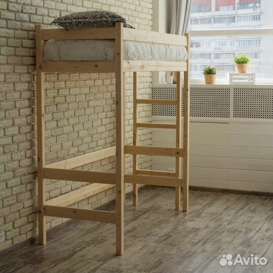 Кровать чердак классика