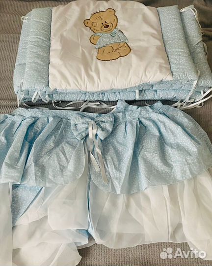 Бортики в кроватку