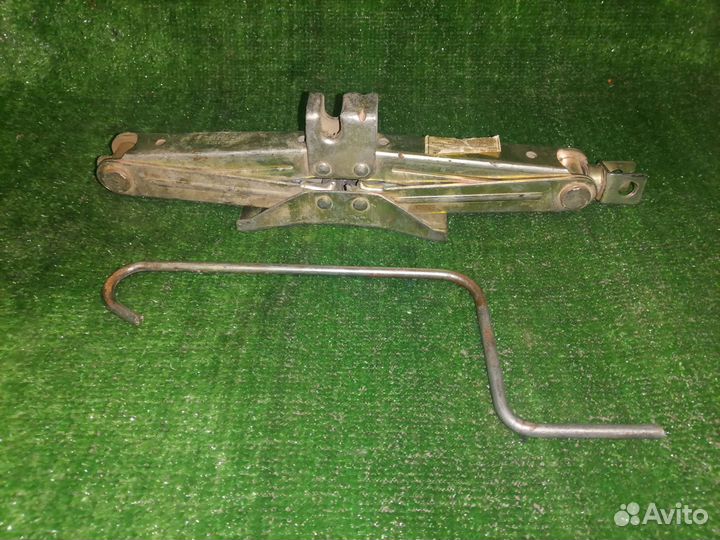 Домкрат lifan