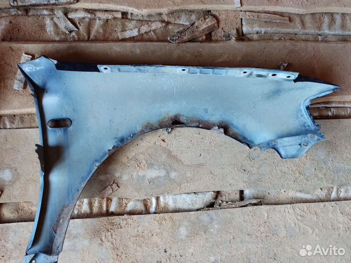 Крыло переднее левое Фольксваген Пассат б5