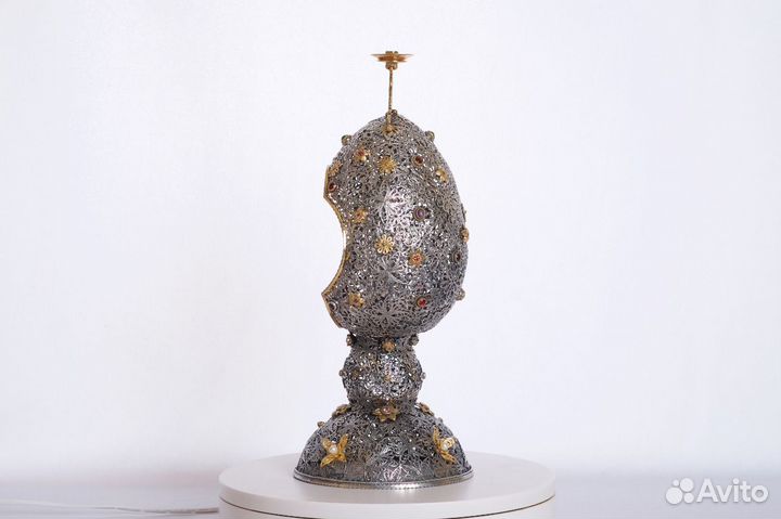 Серебряный подсвечник