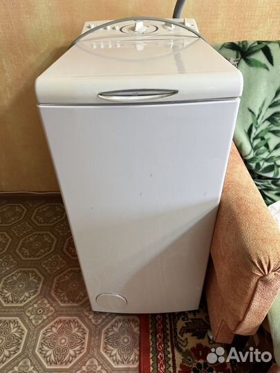 Стиральная машина с вертикальной загрузкой