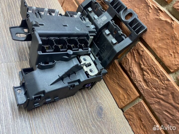 Блок предохранителей Bmw 7-серия G11 G12 Рестайл
