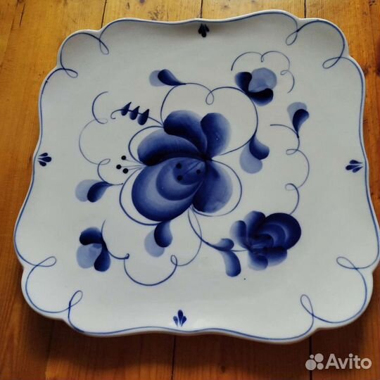 Поднос блюдо Гжель, лфз петушки