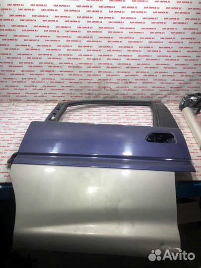 Дверь передняя левая Mitsubishi Delica PD6W 6G72