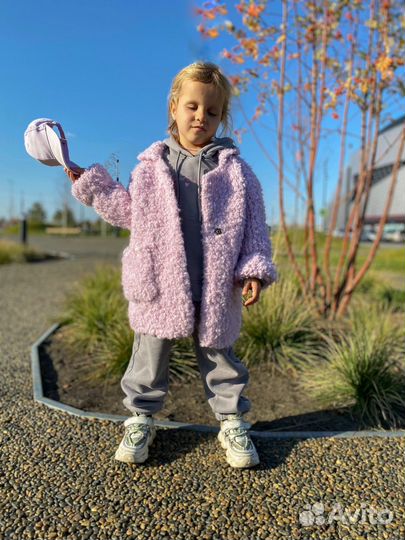 Пальто из букле детское