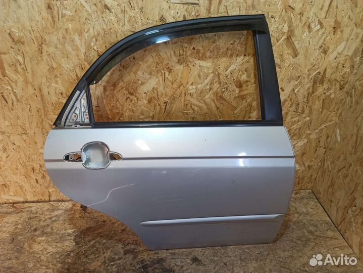 Дверь задняя правая Kia Cerato 1 седан