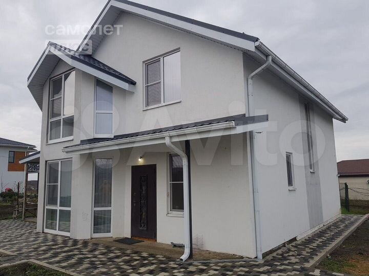 Дом 166,8 м² на участке 7,7 сот.