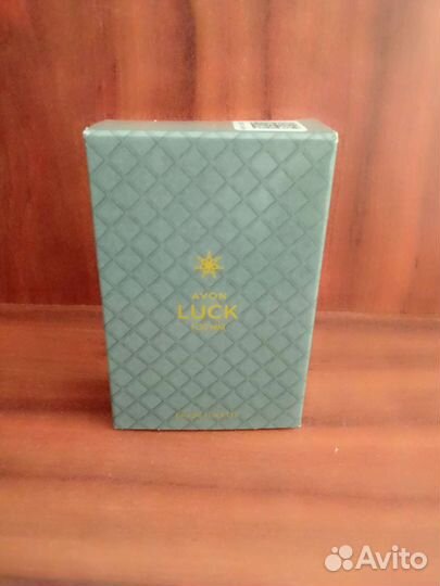 Мужская туалетная вода avon