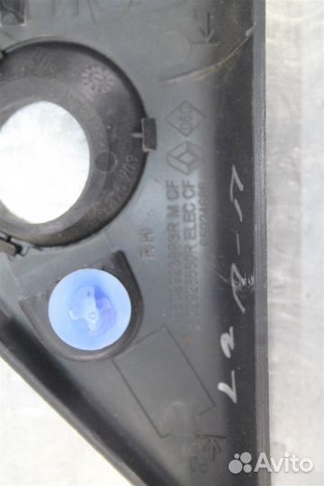 Накладка (кузов внутри) Renault Logan 2