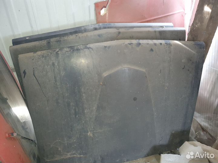 Капот на волгу 3102