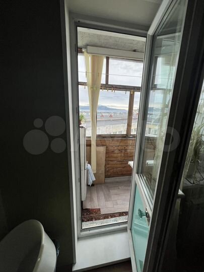 2-к. квартира, 52 м², 4/5 эт.