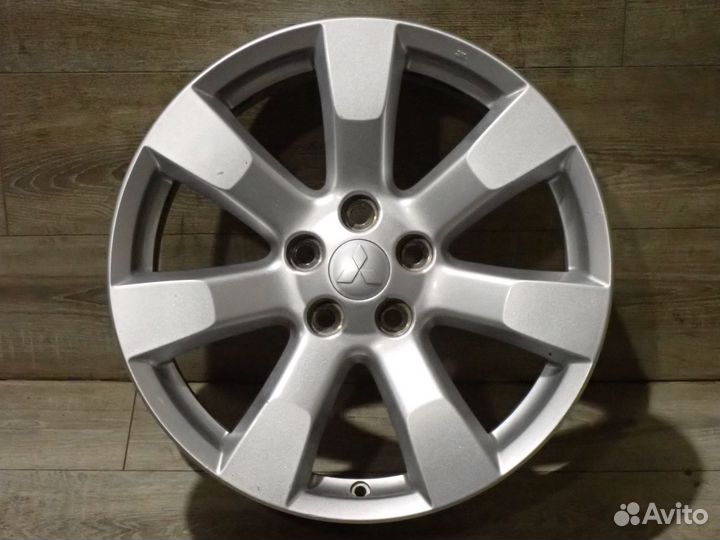 Оригинальные диски R18 Mitsubishi Outlander