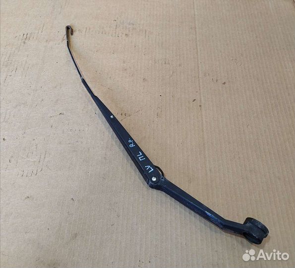 Поводок дворника Mazda MPV LV 1988-1999