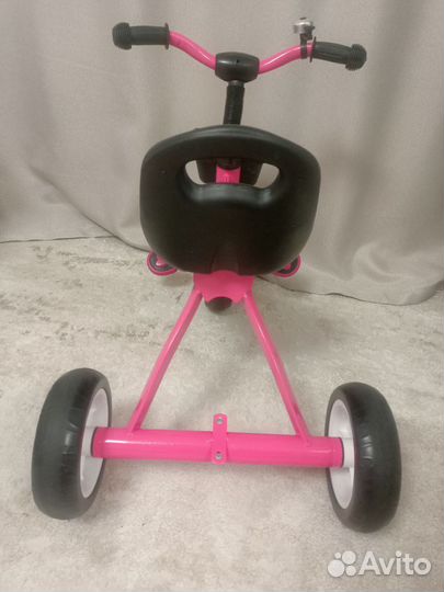 Детский трёхколёсный велосипед