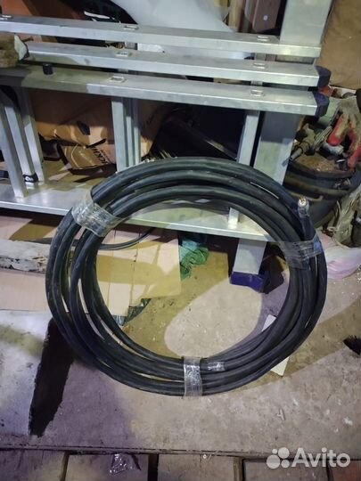 Кабель электрический 4х10