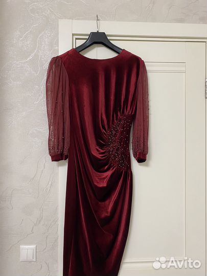 Платье женское вечернее