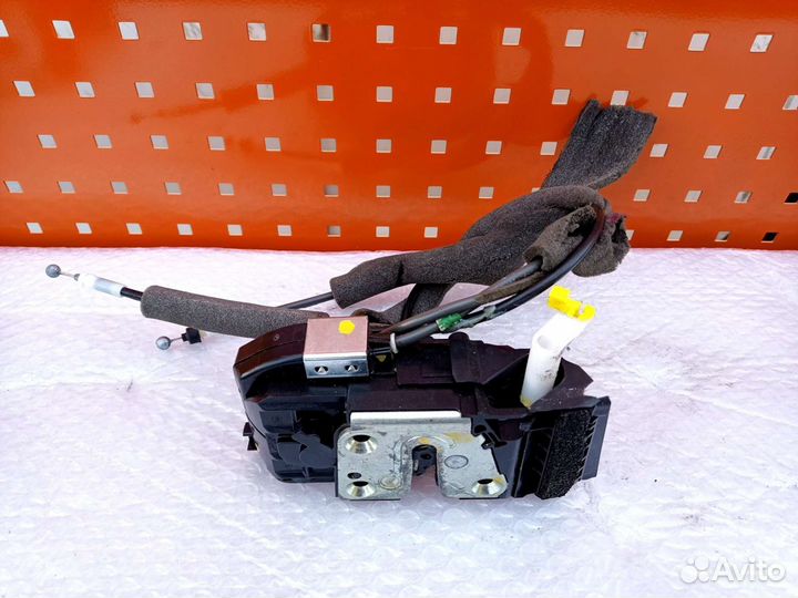 Замок стеклоподъёмник Nissan Juke