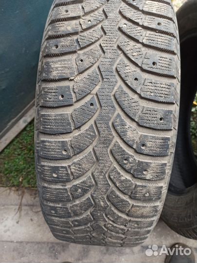 Bridgestone Blizzak 6 215/60 R17 100