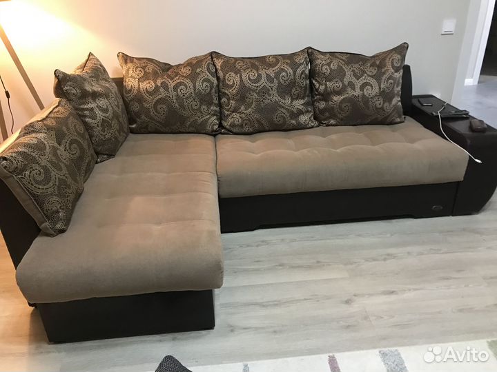 Угловой диван бу