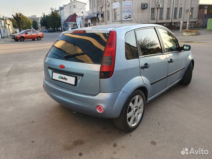 Ford Fiesta 1.4 AMT, 2004, 252 252 км