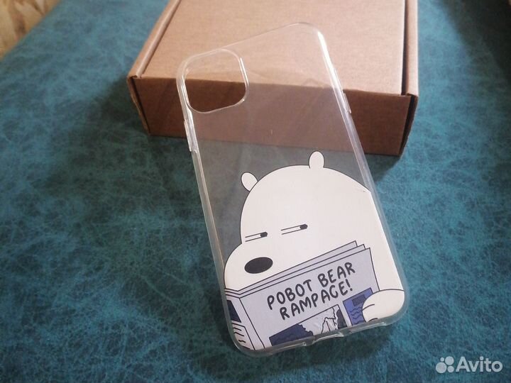 Чехол на iPhone 11