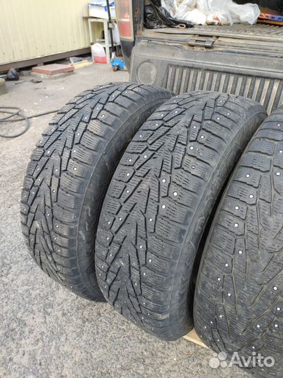 Nokian Tyres Hakkapeliitta 7 SUV 245/70 R16 111