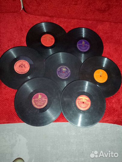 Виниловые пластинки 50 х годов