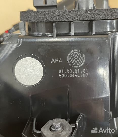 Фонарь задний наружный левый Volkswagen Golf VII