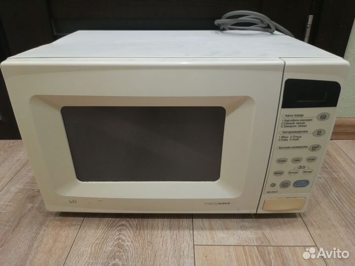 Микроволновая печь L G