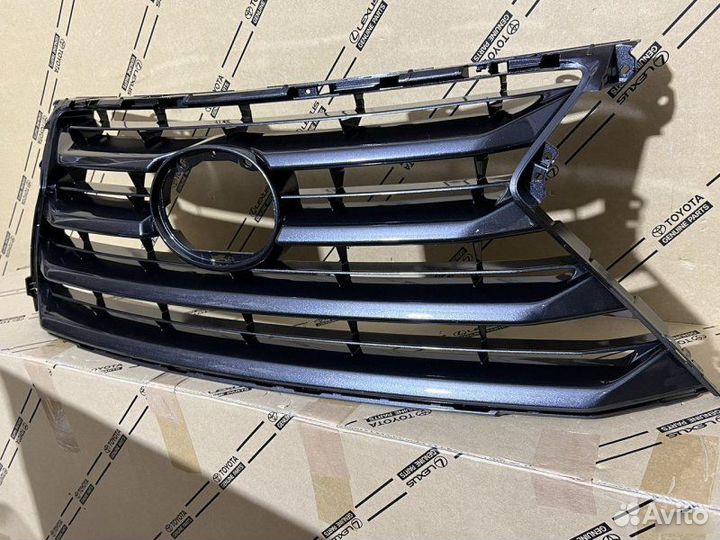 Решетка Lexus Nx