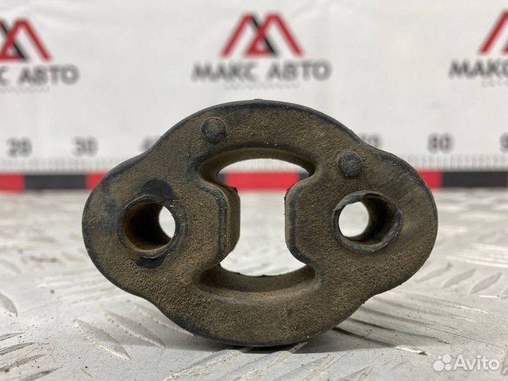 Б/У подушка глушителя (крепления, кронштейн