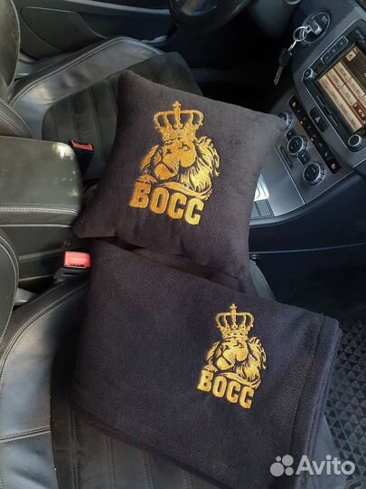 Подарочный набор для мужчин с вышивкой. В машину