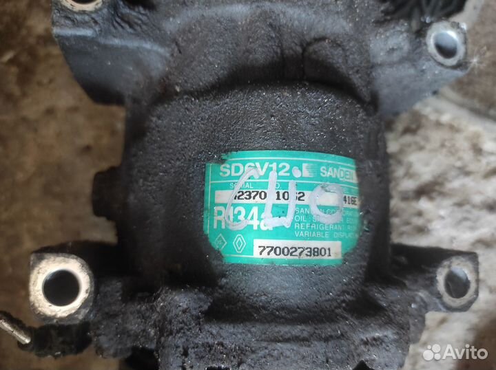 Компрессор кондиционера Renault Clio