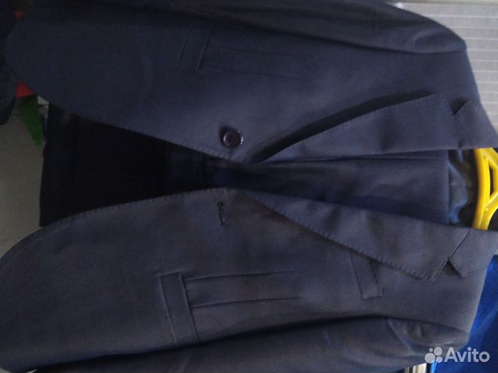 Костюм школьный