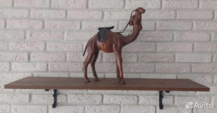 Полка настенная с кронштейнами новая