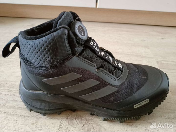 Зимние ботинки adidas