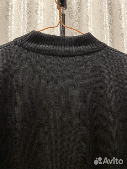 Свитер женский