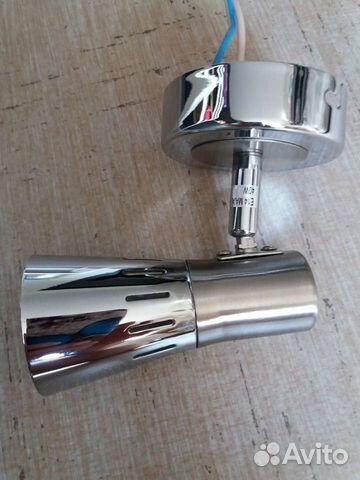 Светильник на стен