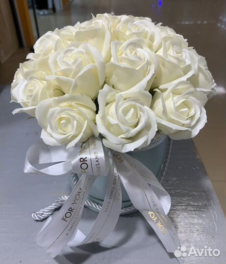 Композиция из мыльных роз