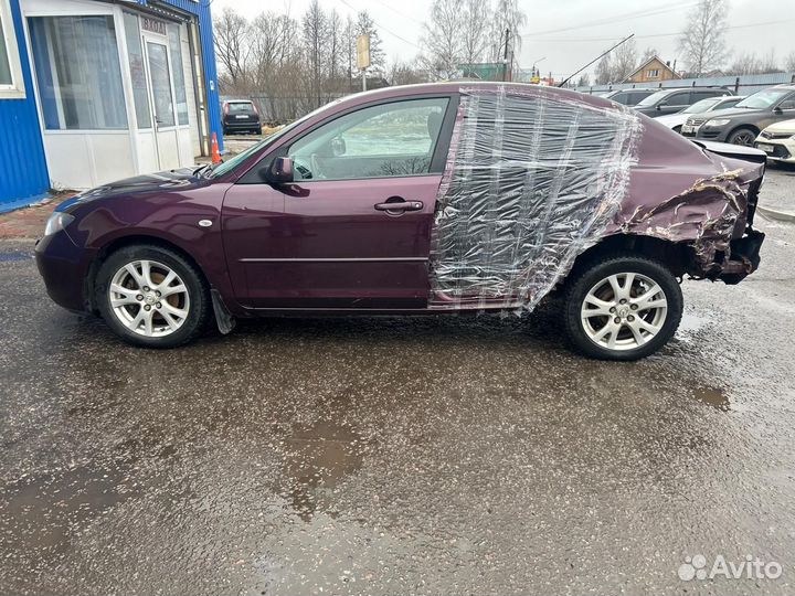Mazda 3 1.6 AT, 2007, битый, 167 000 км