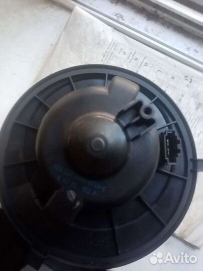 Фольксваген Пассат Б6 моторчик печки