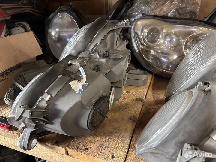 W210 фары основные