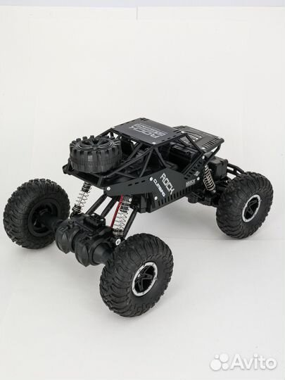 Машинка на радиоуправлении внедорожник