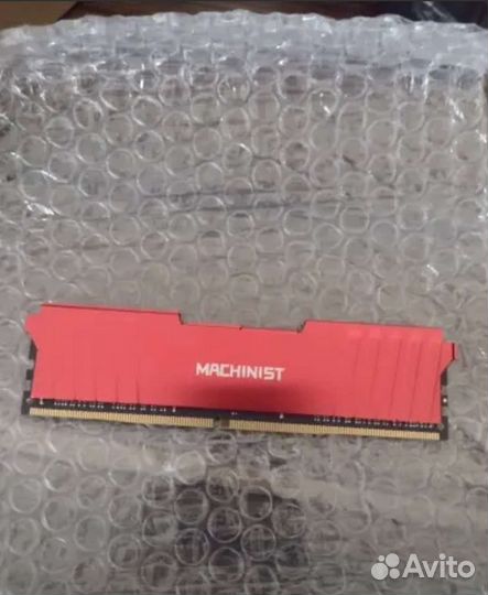 Продам новую планку Озу ddr4 16gb