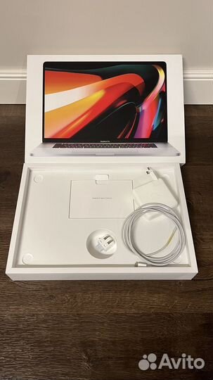 Apple macbook pro 16 2019 i9 16Гб