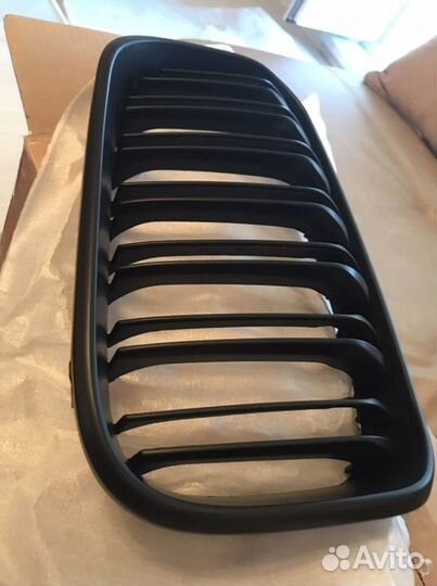 Решетка радиатора (ноздри) BMW 1, F20 F21