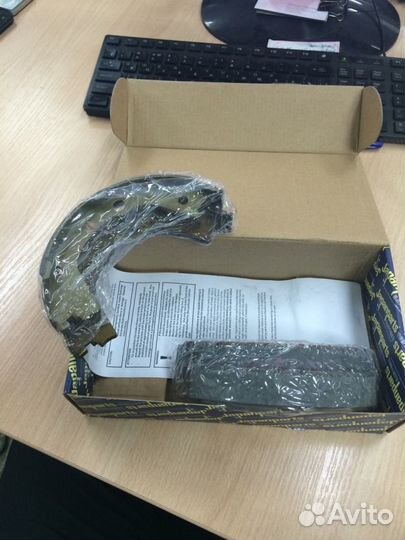 Колодки ручника SsangYong New Action G20/D20 4х2