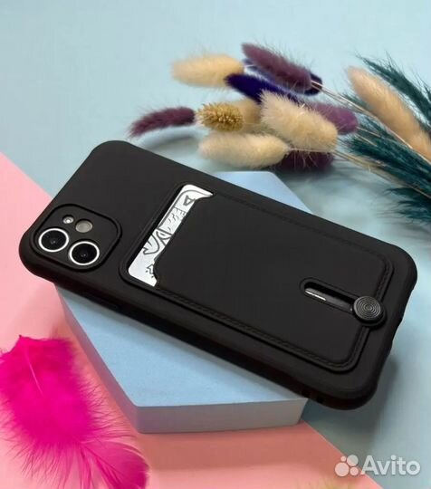 Чехол на iPhone 11
