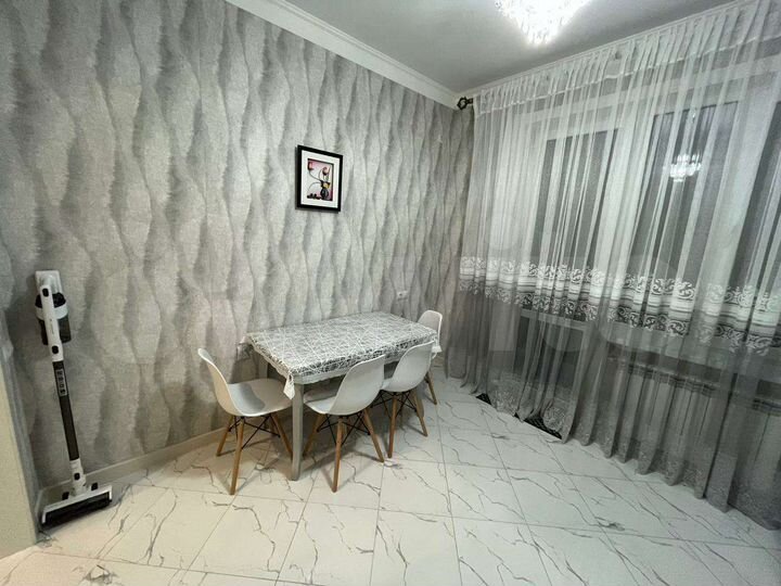 1-к. квартира, 42 м², 10/16 эт.